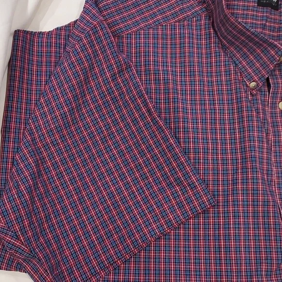 NWT Arrow Wrinkle Free Red, Blue, White Plaid Short Sleeve Button Down Shirt XXL - Picture 3 of 12